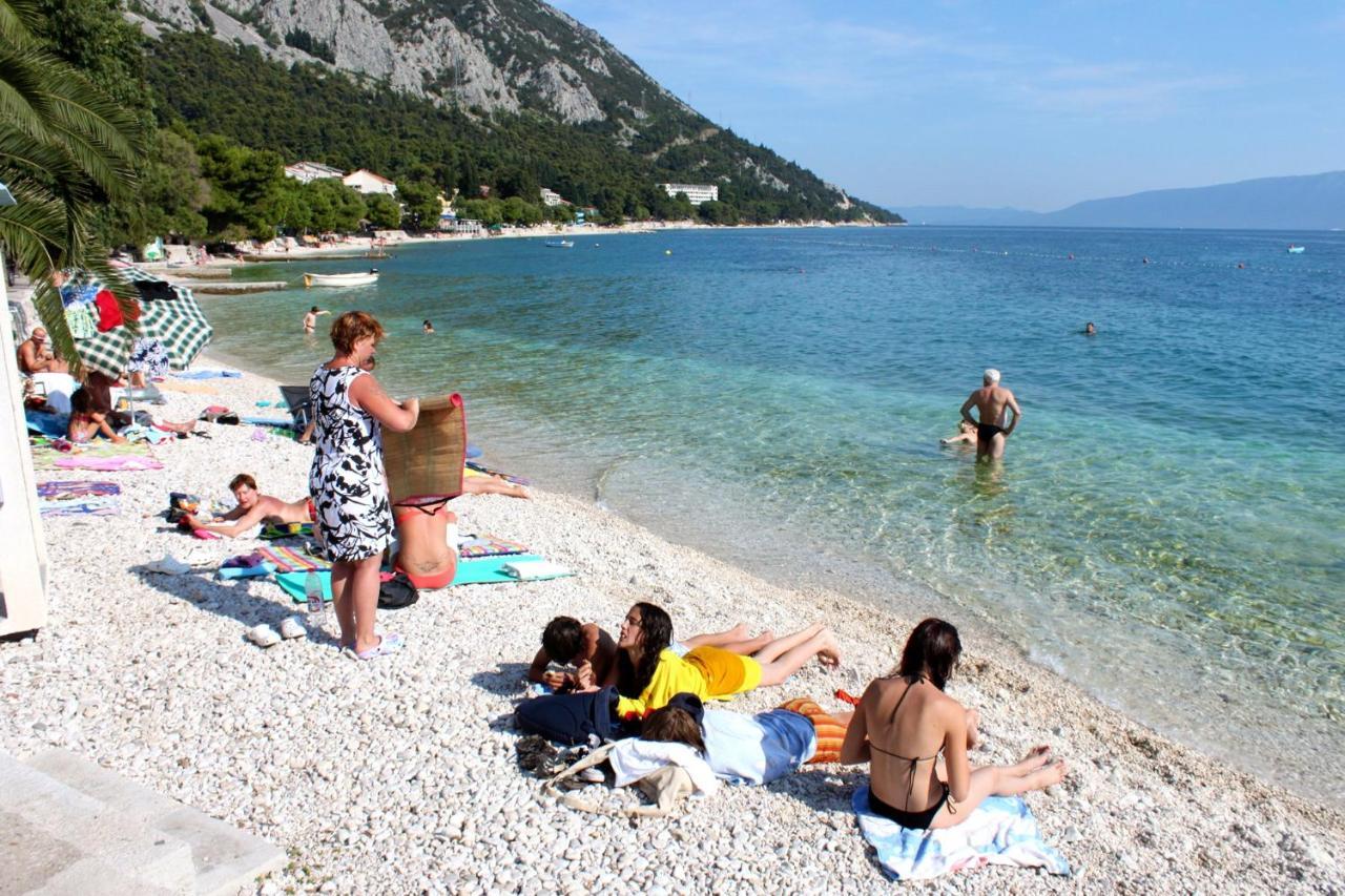 Double Room Gradac 6819A Bagian luar foto